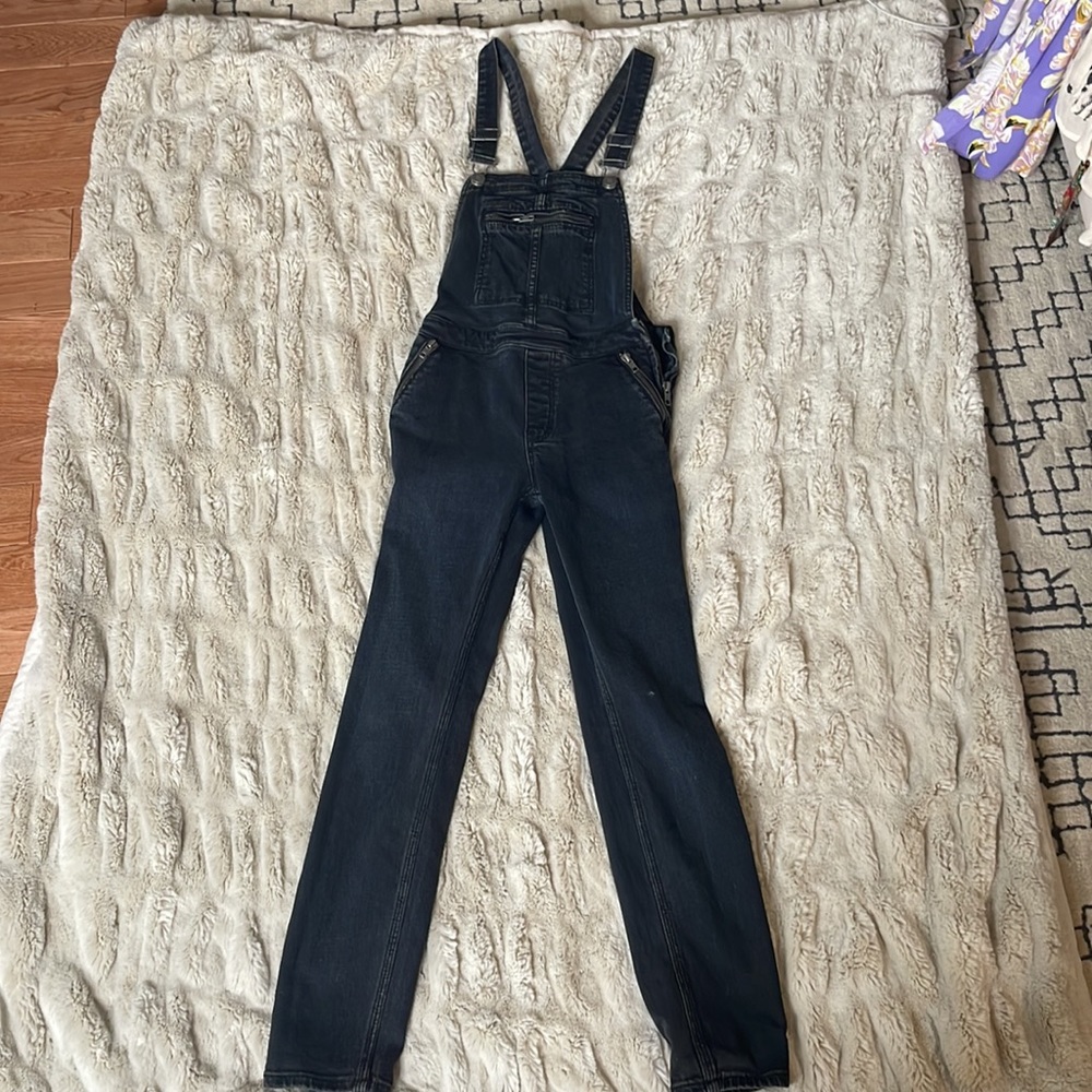 Free people size 25 overalls